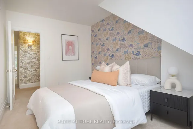 Additional image 23 of 104 Summerhill Ave