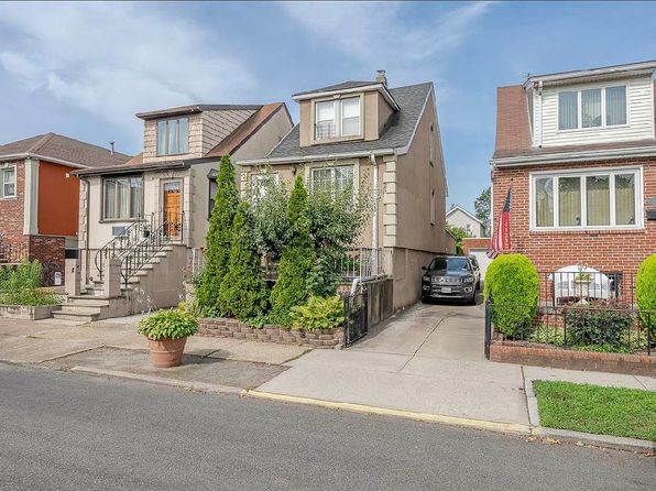 2144 73rd St, Flushing, NY 11370