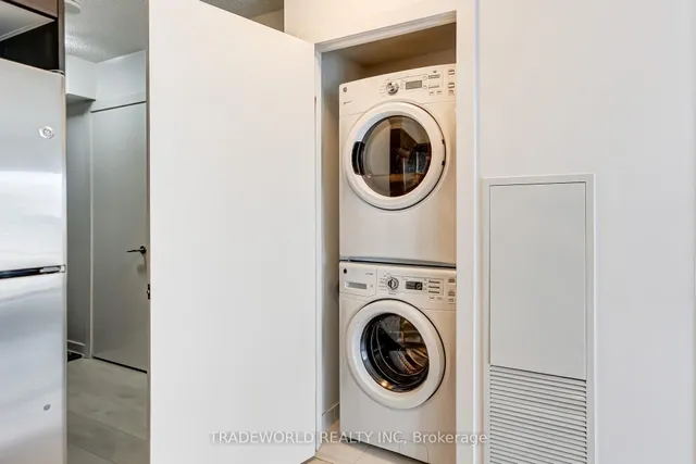 Additional image 13 of 2220 Lakeshore Blvd Unit 1203