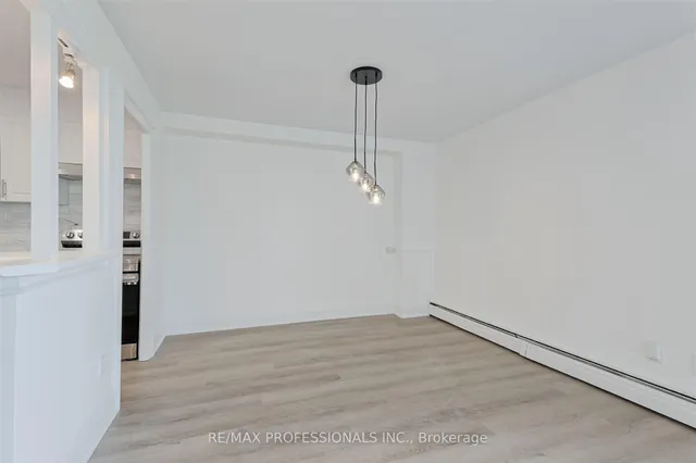 Additional image 17 of 11 Neilson Dr Unit 502