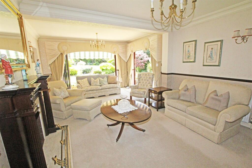 Additional image 5 of Brookmans Avenue, Brookmans Park, Hatfield