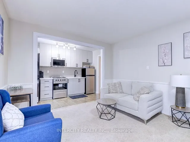 Additional image 33 of 841 Coulson Ave