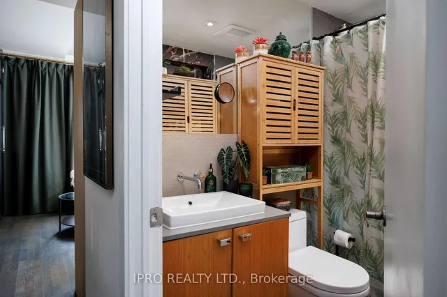 Additional image 25 of 51 Lady Bank Rd Unit 203