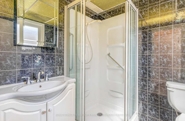 Additional image 22 of 485 Rathburn Rd