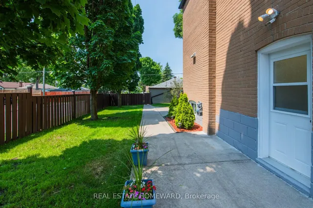 Additional image 45 of 2 Rupert St