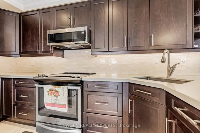 Additional image 9 of 25 Bruce Beer Dr