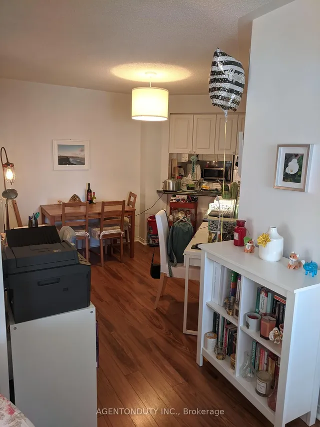 Additional image 17 of 909 Bay St Unit 607