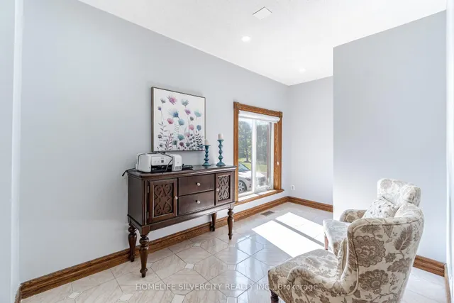 Additional image 15 of 34 Estateview Circ