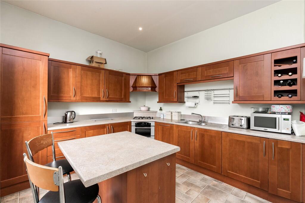 Additional image 3 of Clifton Road, Aberdeen, AB24