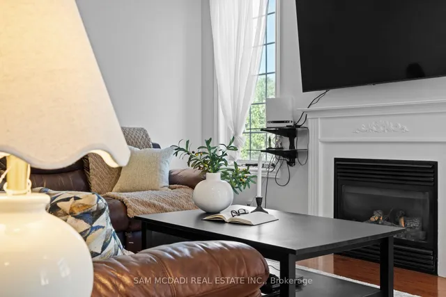 Additional image 19 of 140 Sled Dog Rd