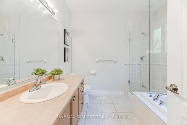 Additional image 33 of 11 Haywood Dr