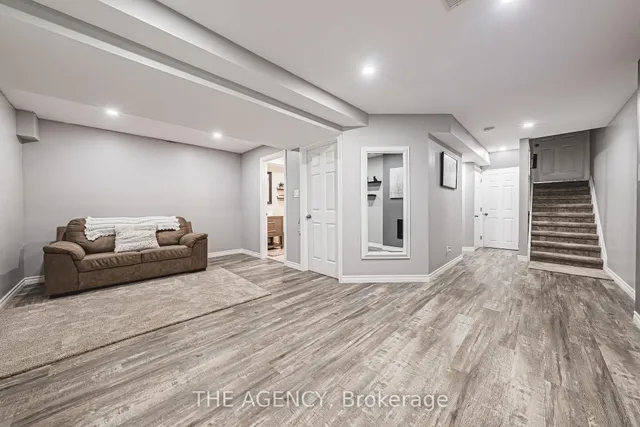 房产图片 33 - 170 Palacebeach Tr 单元 14