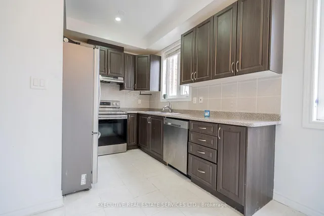 Additional image 18 of 5 Sprucewood Rd