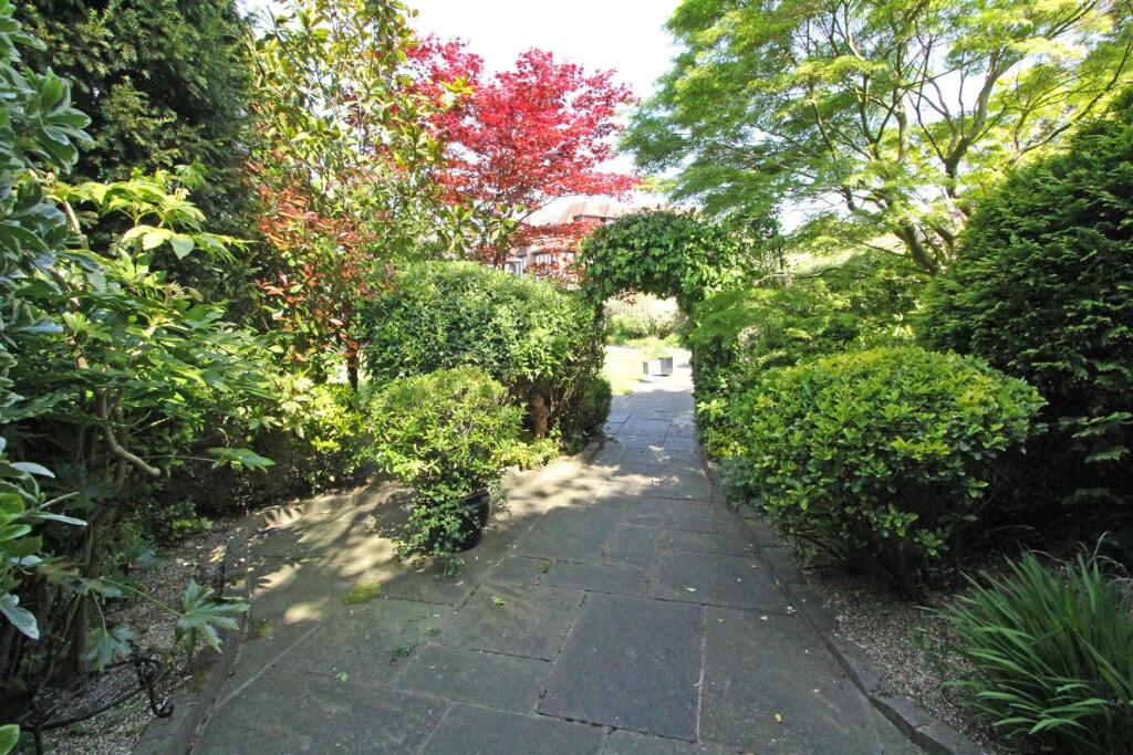 Additional image 35 of Brookmans Avenue, Brookmans Park, Hatfield