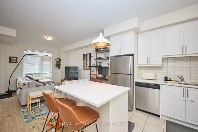 Additional image 6 of 590 North Service Rd Unit 105