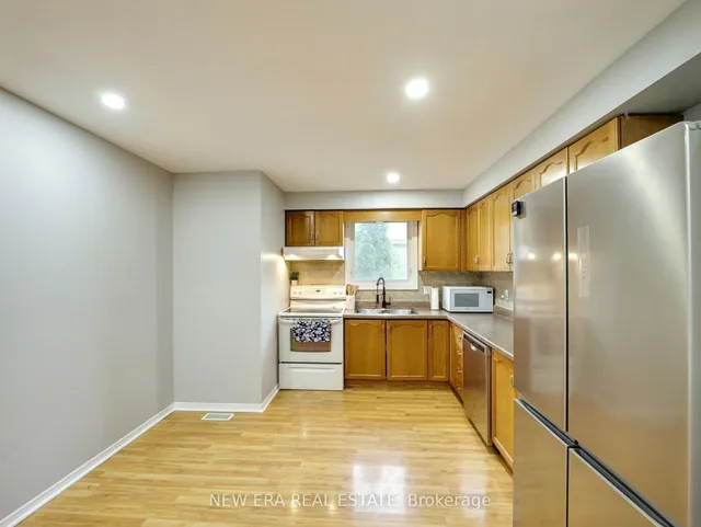 Additional image 10 of 607 Eaglewood Dr