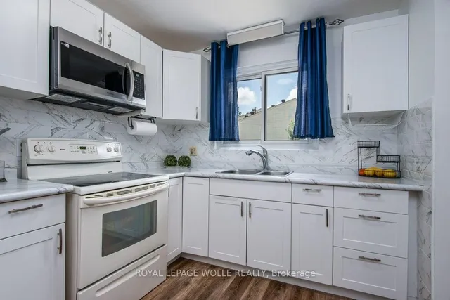 Additional image 19 of 634 Strasburg Rd Unit 3