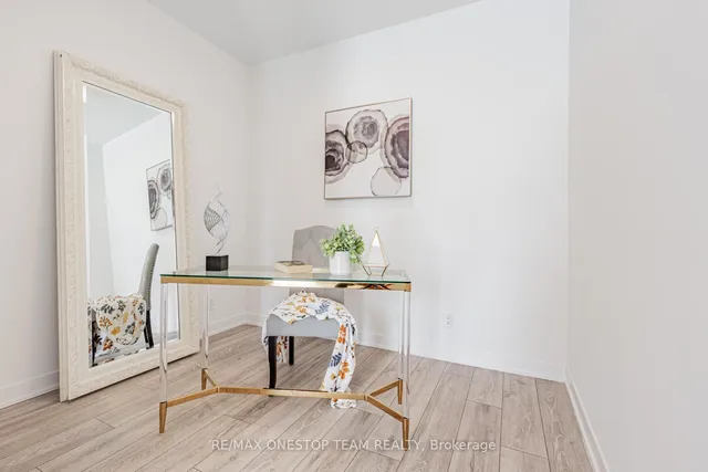 Additional image 6 of 15 Holmes Ave Unit 313