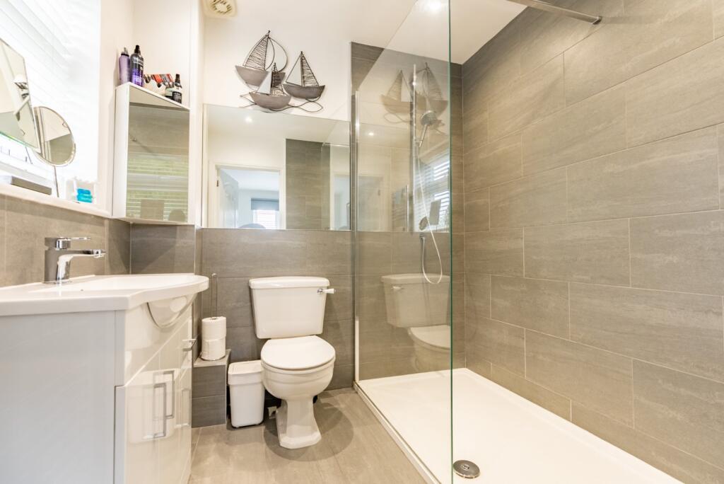 Additional image 12 of Pilgrim Close, Park Street, St. Albans, Hertfordshire, AL2