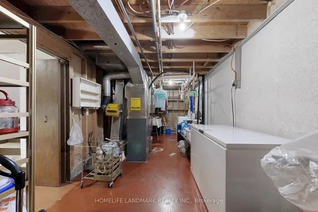 Additional image 44 of 32 L'amoreaux Dr