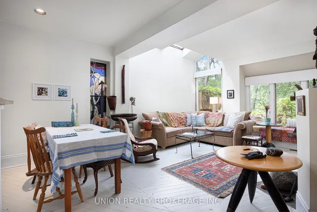 Additional image 10 of 32B Victoria Park Ave