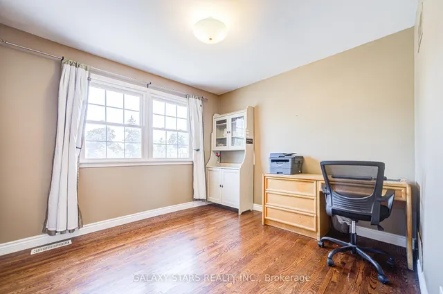 Additional image 32 of 16 Blairwood Terr