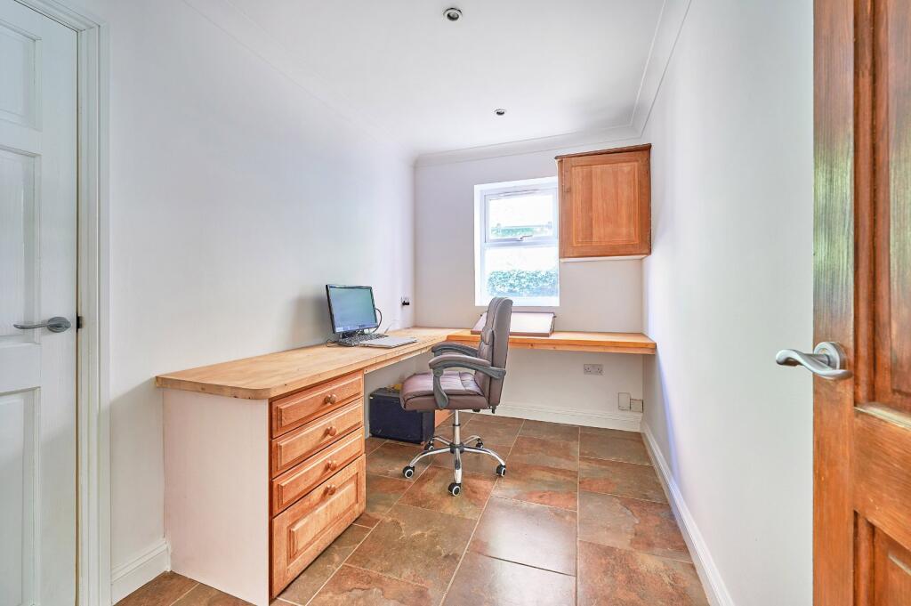 Additional image 14 of Park Street Lane, Park Street, St. Albans, Hertfordshire, AL2