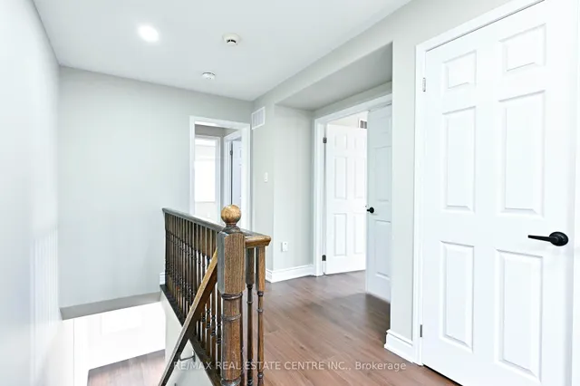 Additional image 18 of 25 Giltspur Dr