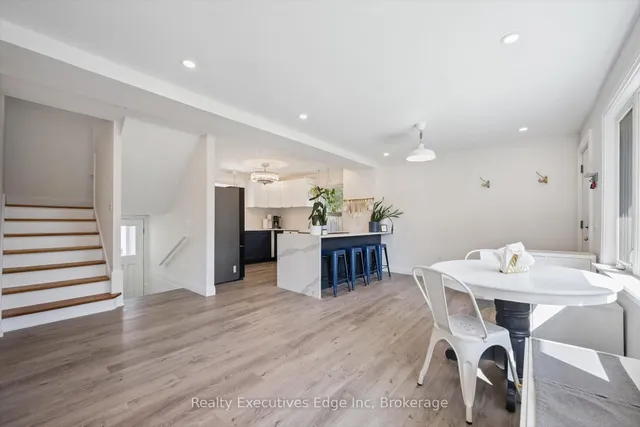 Additional image 11 of 319 Clifton Rd