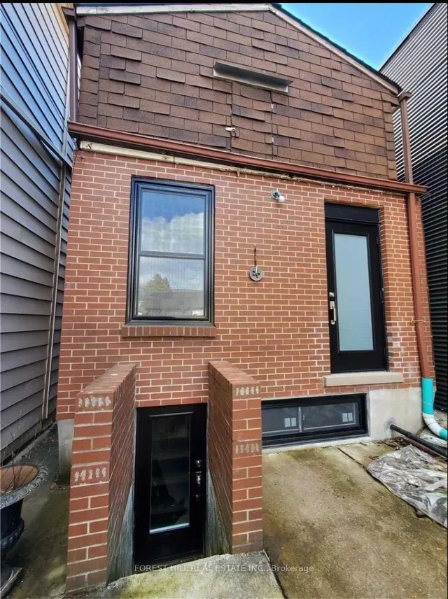 Additional image 15 of 139 Christie St