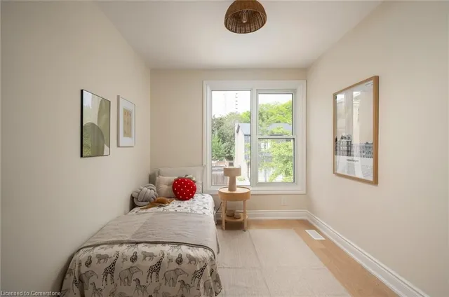 房产图片 43 - 803 Hyde Rd 单元3