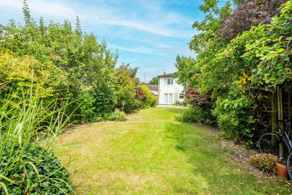 Additional image 4 of Oakwood Drive, St. Albans, Hertfordshire, AL4