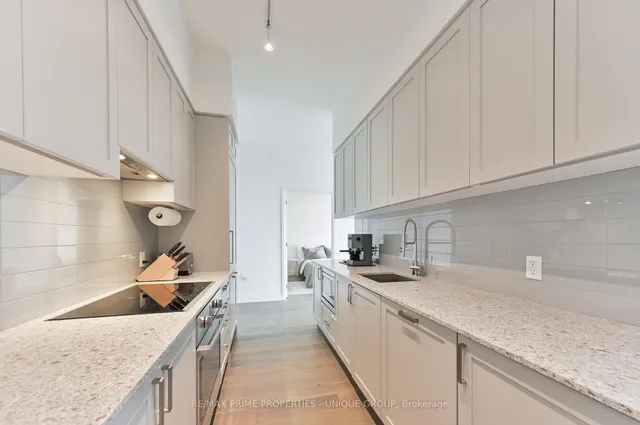 Additional image 17 of 293 The Kingsway Unit 706