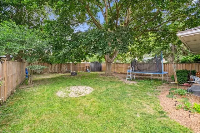 Additional image 36 of 143 Bruce St