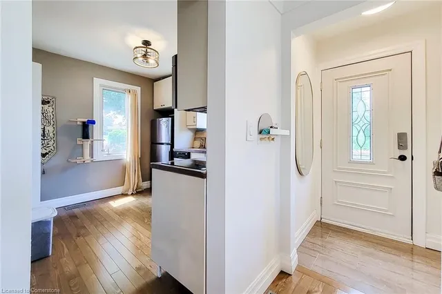 Additional image 23 of 345 Hawkridge Ave