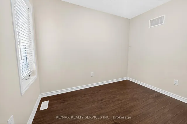 Additional image 25 of 10 Volner Rd