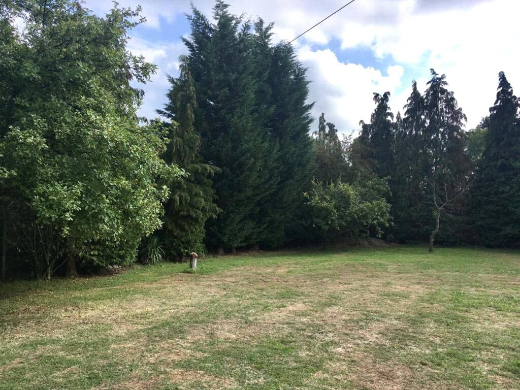 Additional image 8 of Woodfield Lane, Hatfield, AL9