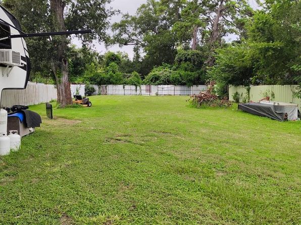 7445 Laura Koppe Rd, Houston, TX 77028