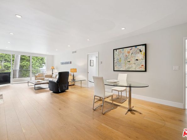 11687 Montana Ave APT 101, Los Angeles, CA 90049