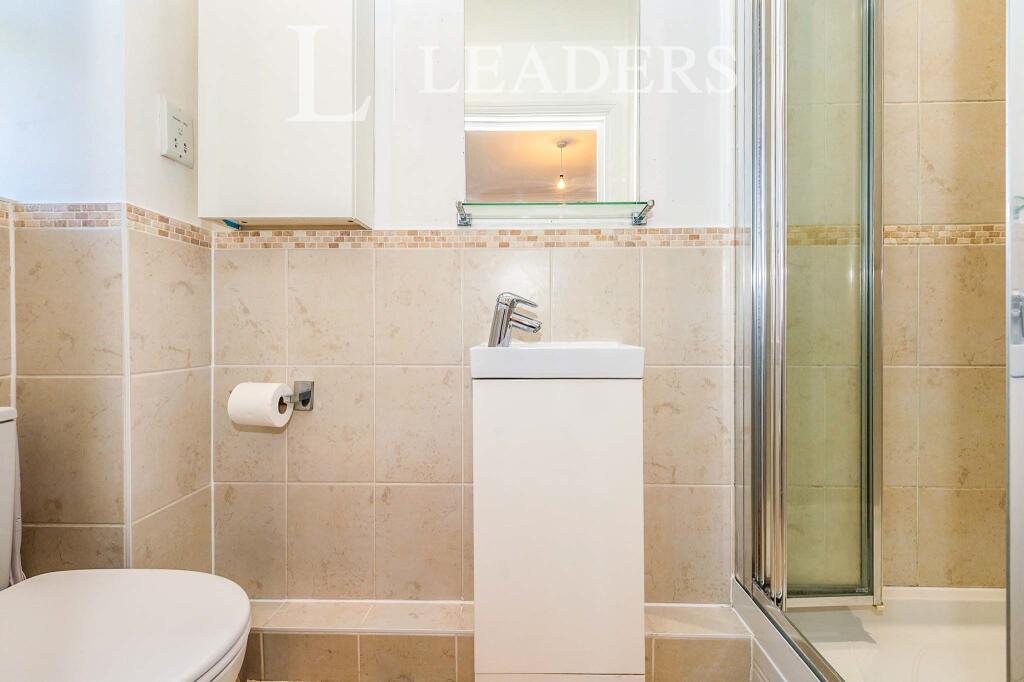 Additional image 5 of Beningfield Drive