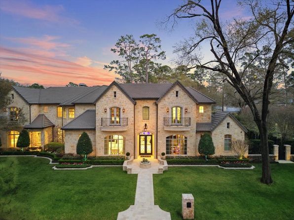 220 Merrie Way Ln, Houston, TX 77024