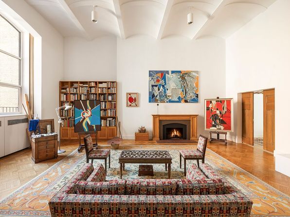 27 W 67th St #2FE, New York, NY 10023