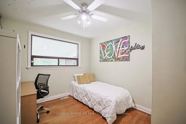 Additional image 25 of 34 Crestview Ave