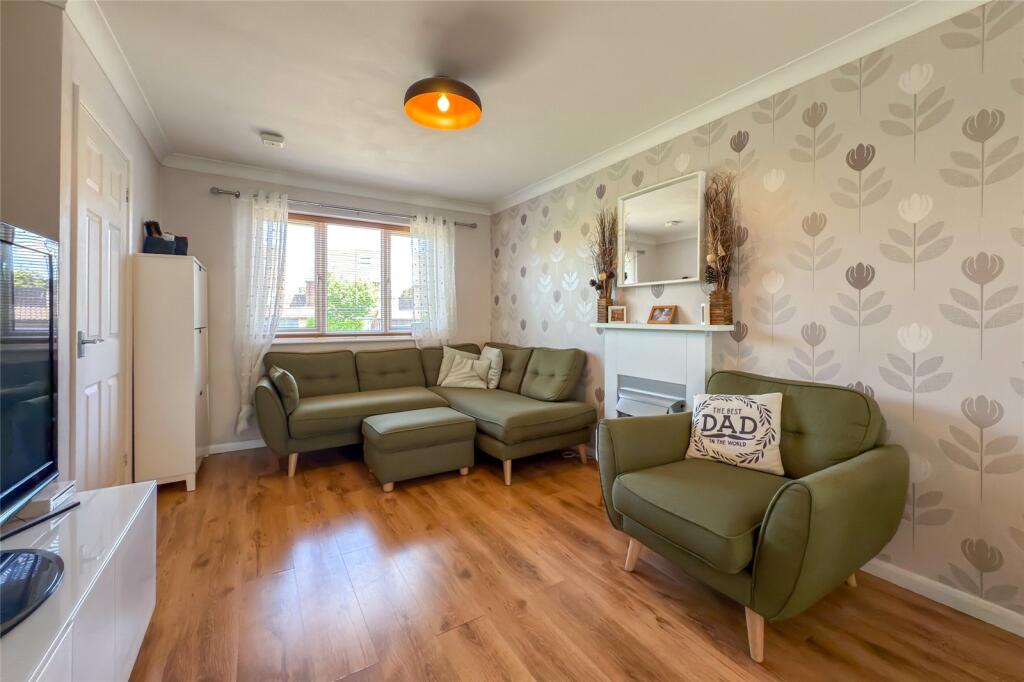 Additional image 4 of Beverley Gardens, Jersey Farm, St. Albans, Herts, AL4