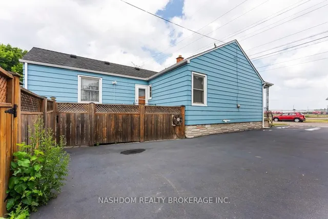 Additional image 22 of 367 Strathearne Ave