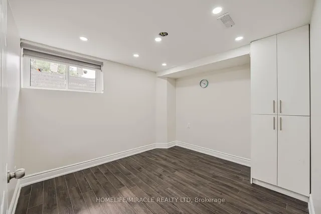 Additional image 34 of 159 Taysham Cres