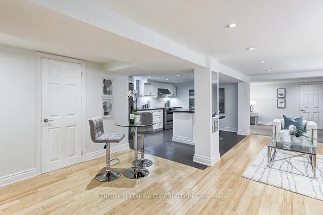 Additional image 22 of 63 DELWOOD Dr