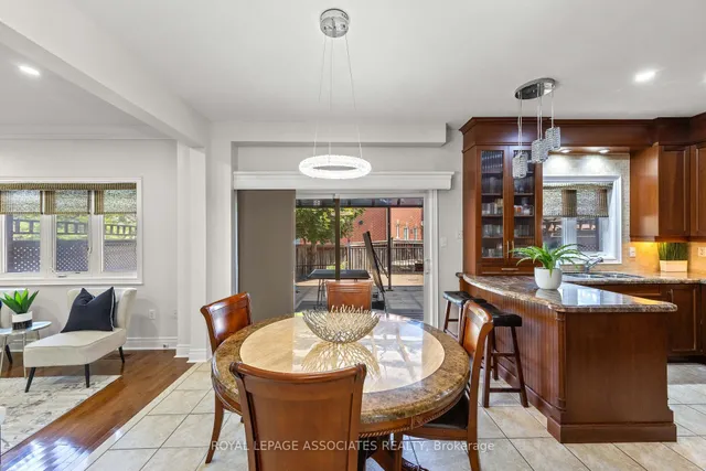 Additional image 17 of 13 Laurentide Cres