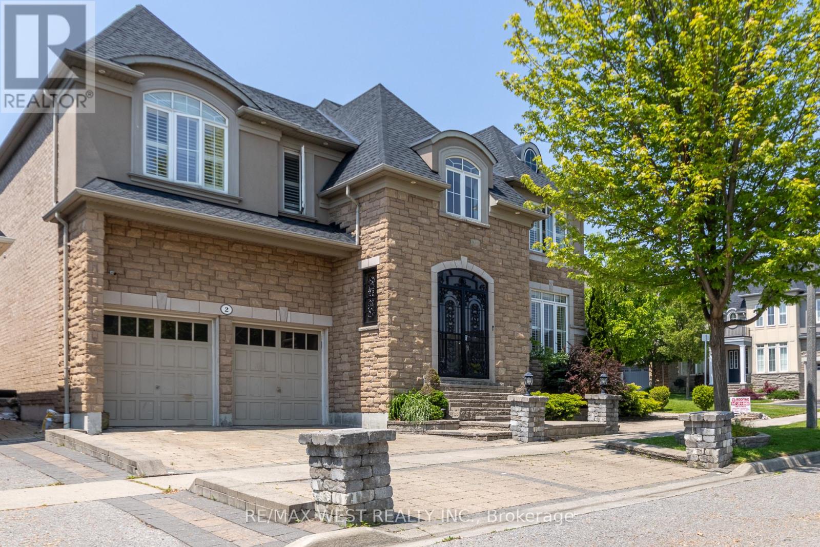 Property image for 2 DOLBY CRESCENT|Ajax (Northeast Ajax), Ontario L1Z0E1