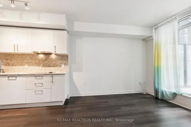 Additional image 14 of 576 Front St Unit 318E